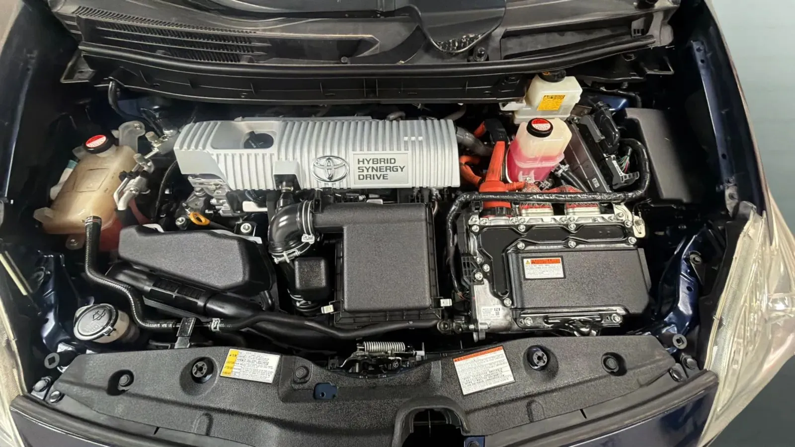 Toyota Prius photo 23
