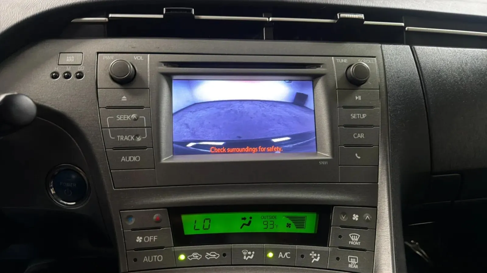 Toyota Prius photo 14
