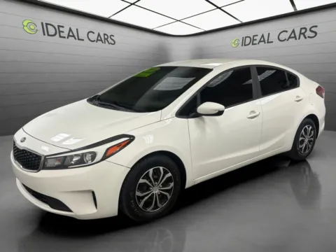 White 2018 Kia Forte LX for sale in Mesa, AZ