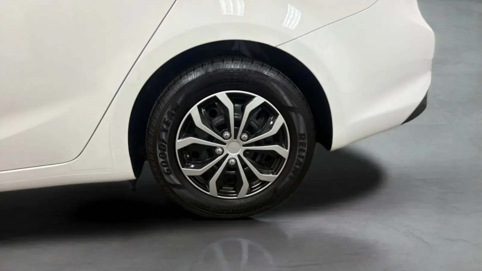 Kia Forte photo 24