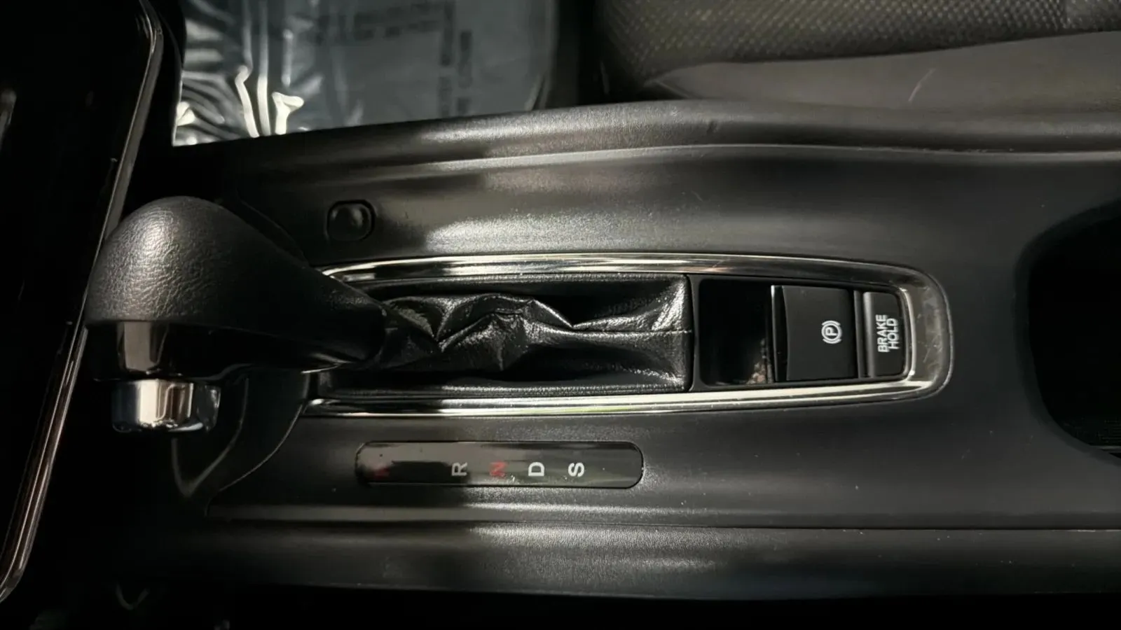 Honda HR-V photo 14