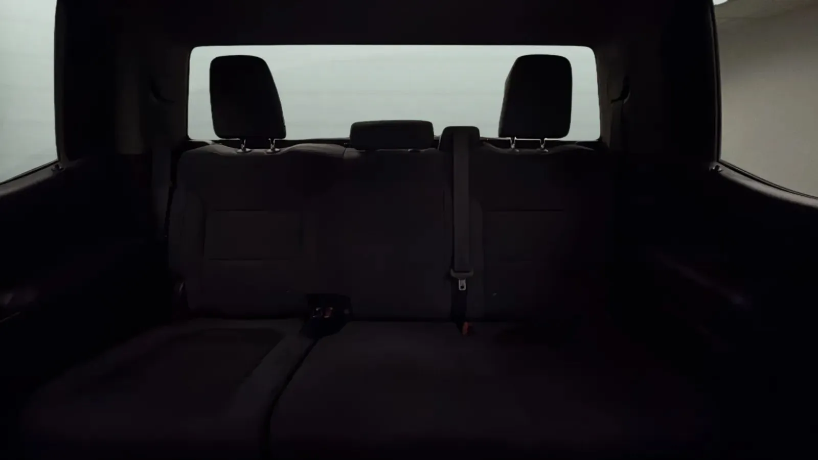 Chevrolet Silverado photo 18