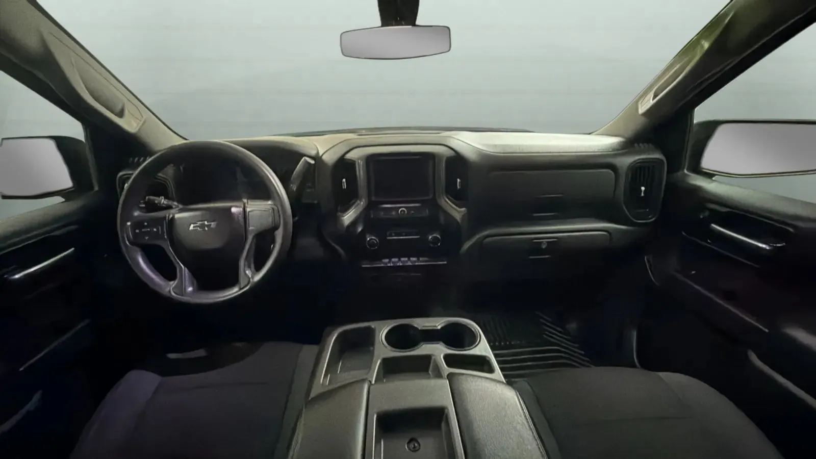 Chevrolet Silverado photo 9
