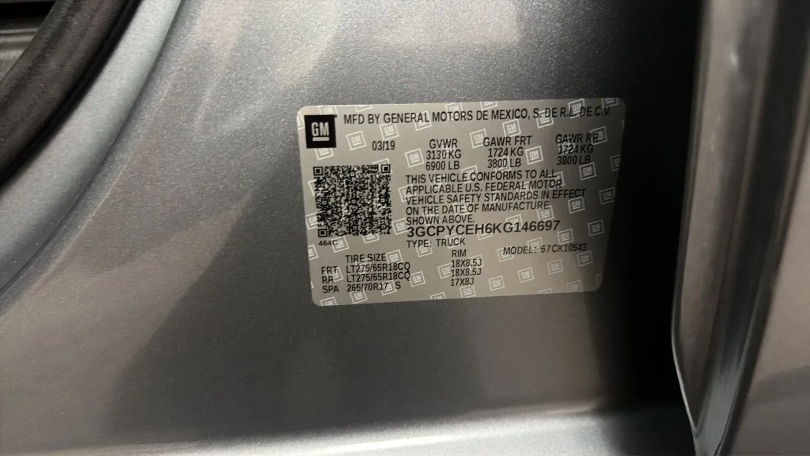 Chevrolet Silverado photo 23