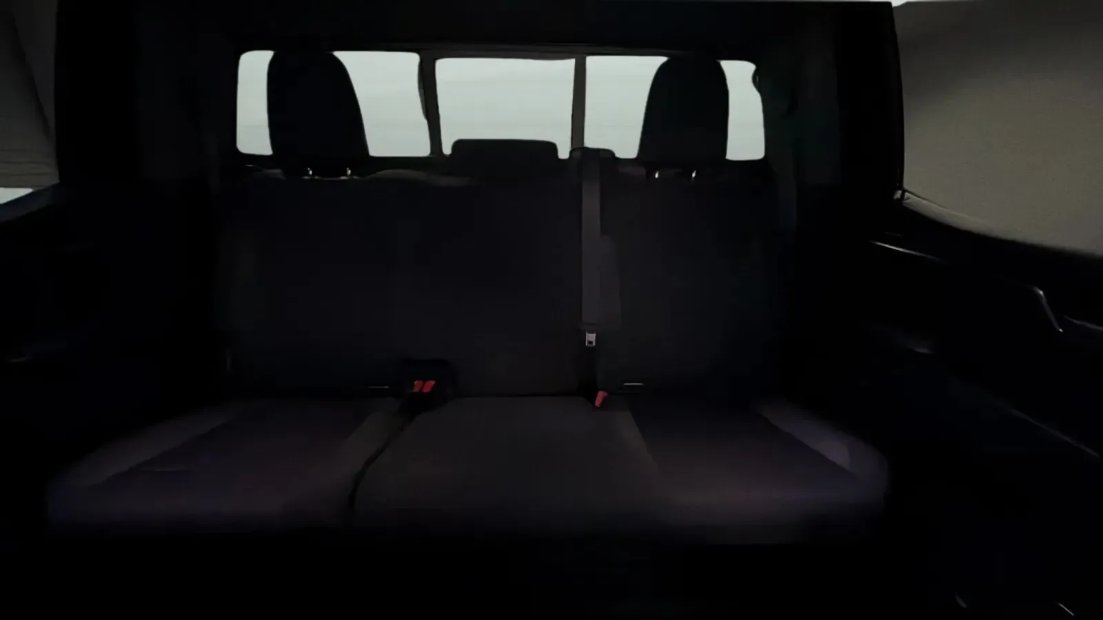 Chevrolet Silverado photo 18