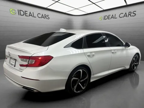More photos of 2018 Honda Accord Sport at Ideal Cars - at Crismon Rd., AZ
