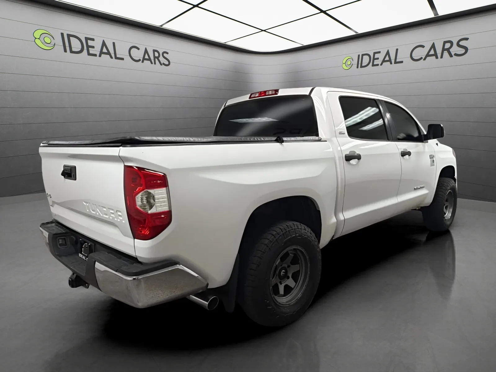 Toyota Tundra photo 5