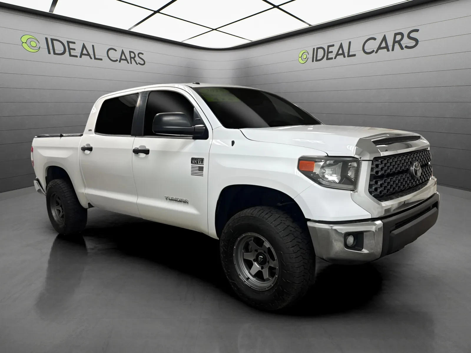 Toyota Tundra photo 3
