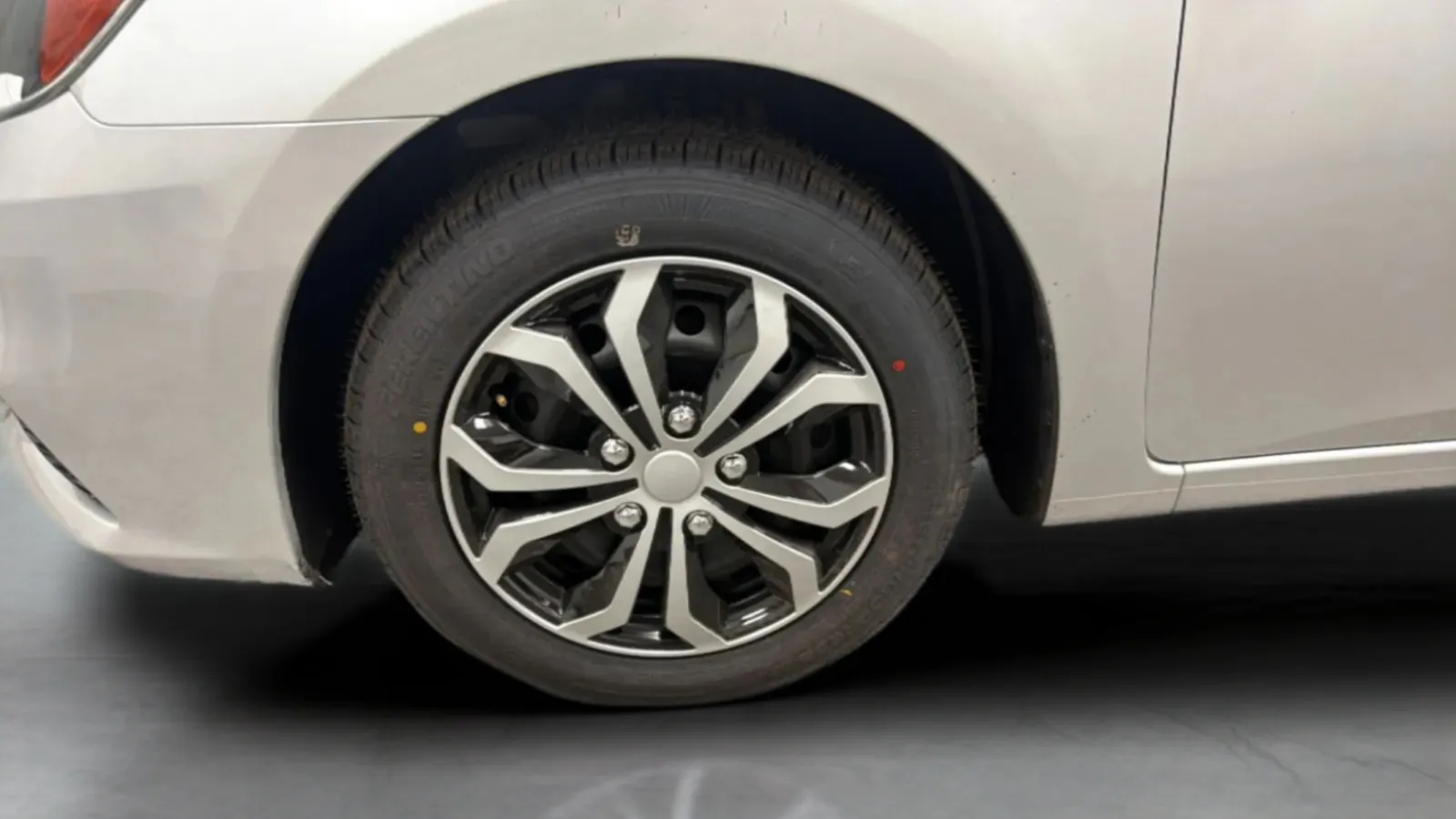 Nissan Sentra photo 27