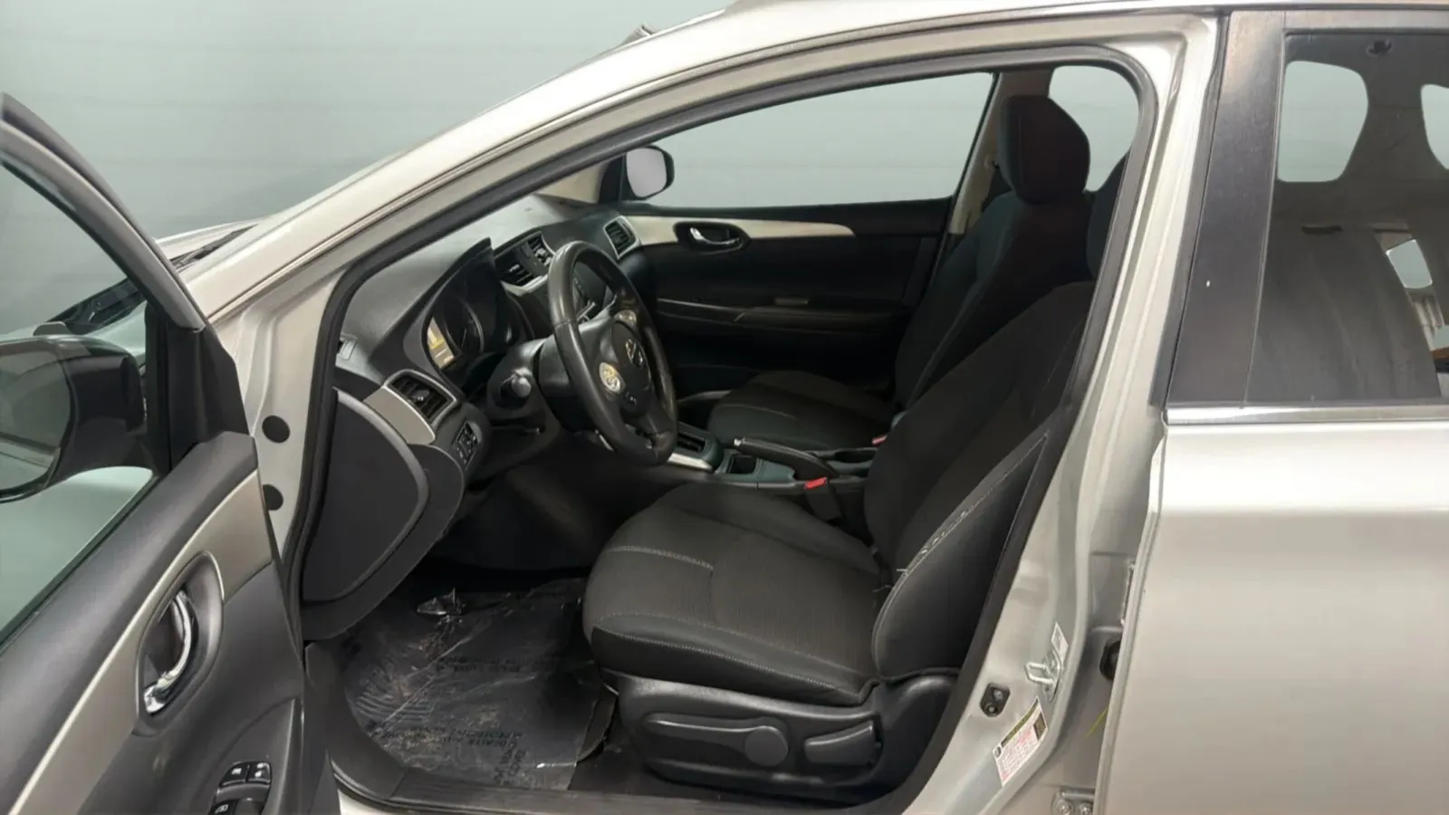Nissan Sentra photo 20