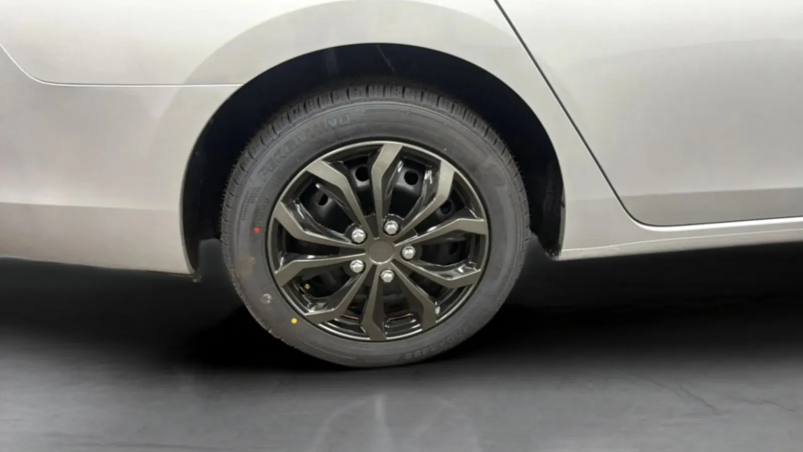 Nissan Sentra photo 25