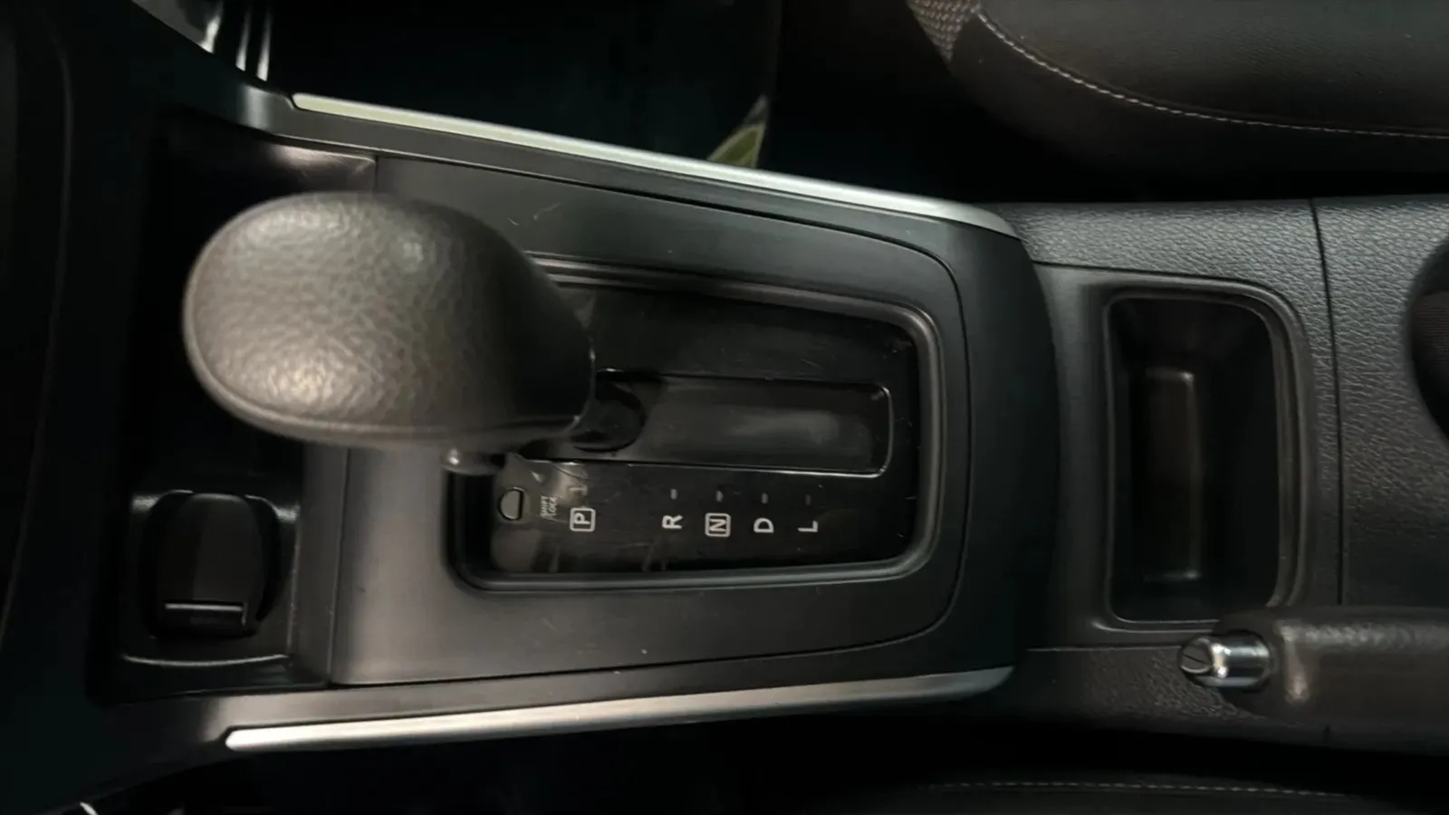 Nissan Sentra photo 13
