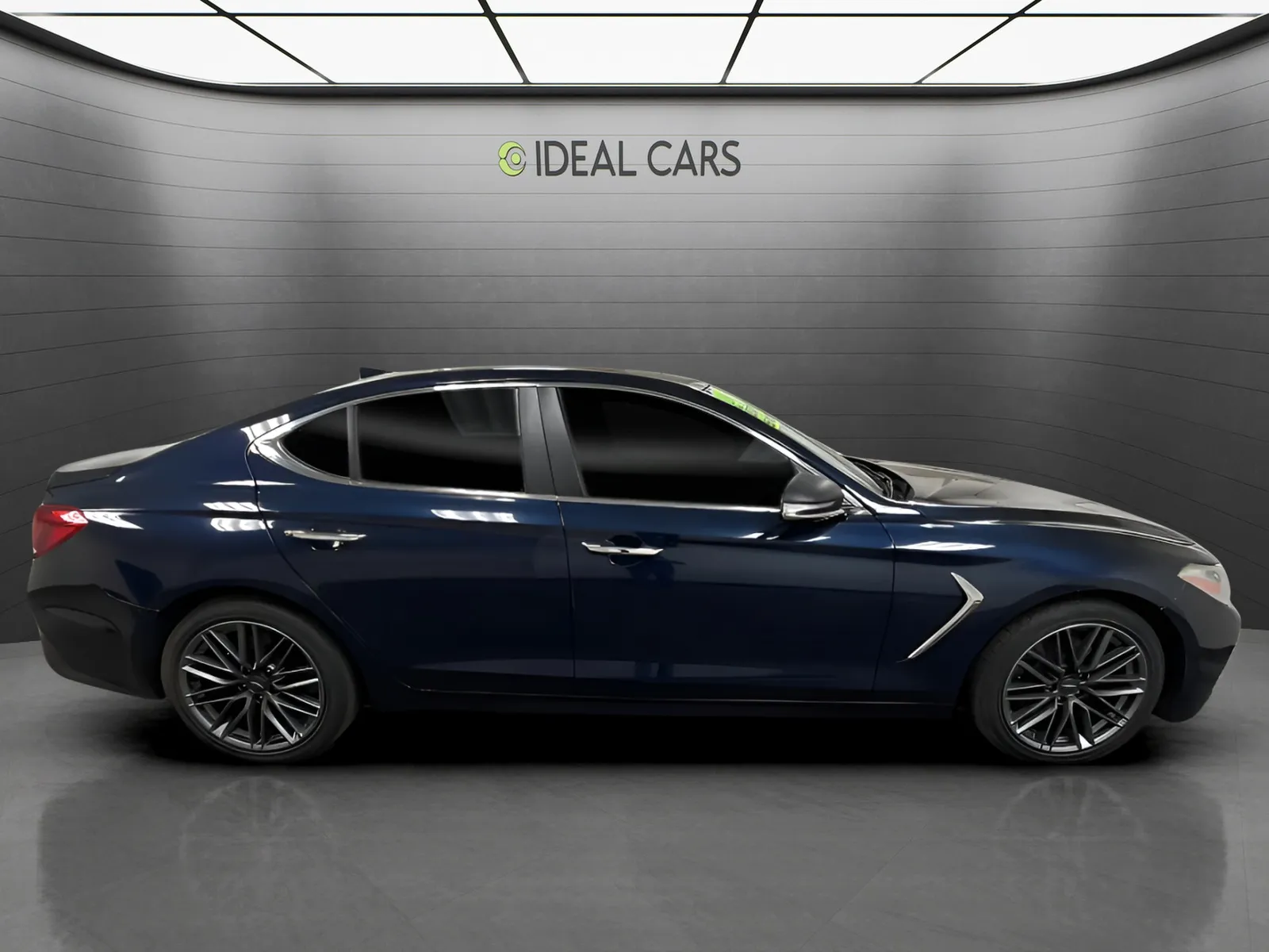 Genesis G70 photo 4