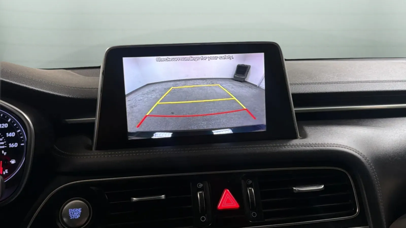 Genesis G70 photo 14