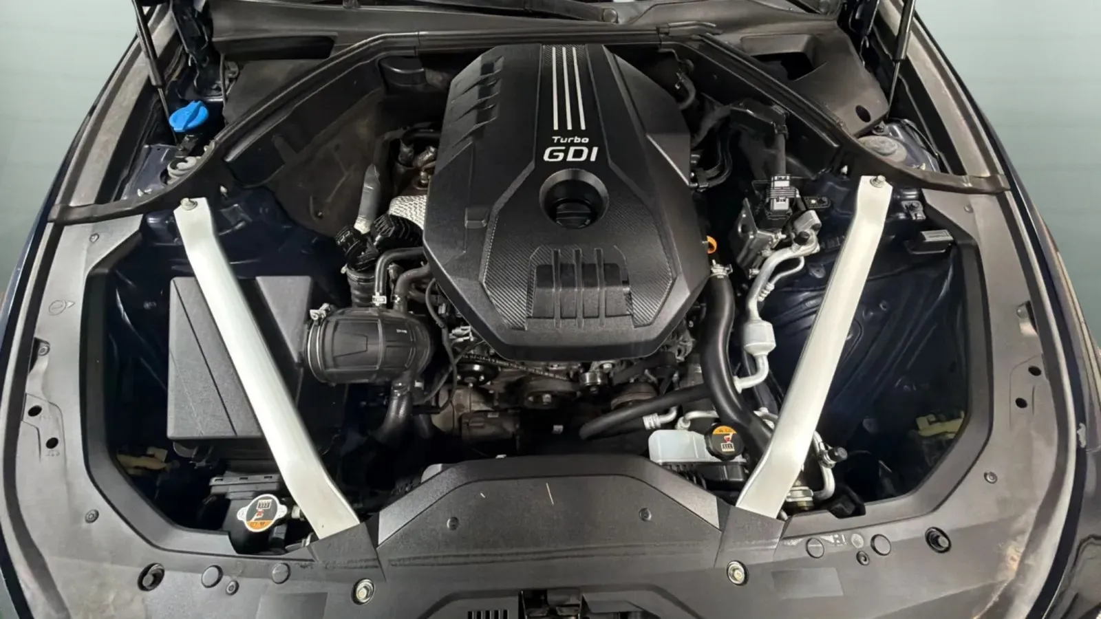 Genesis G70 photo 23