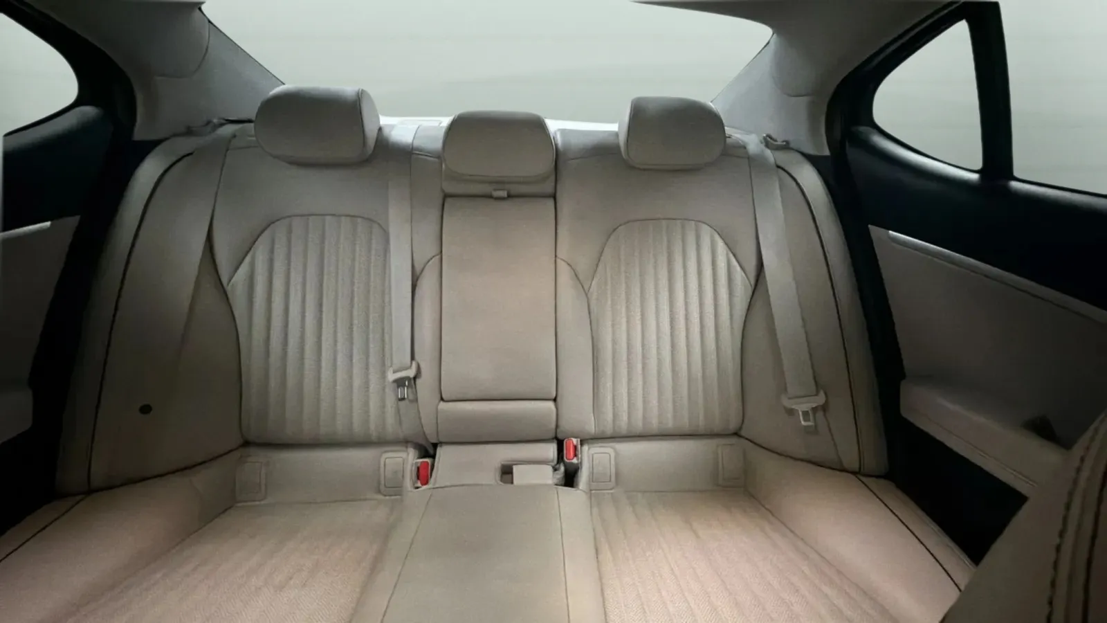 Genesis G70 photo 19