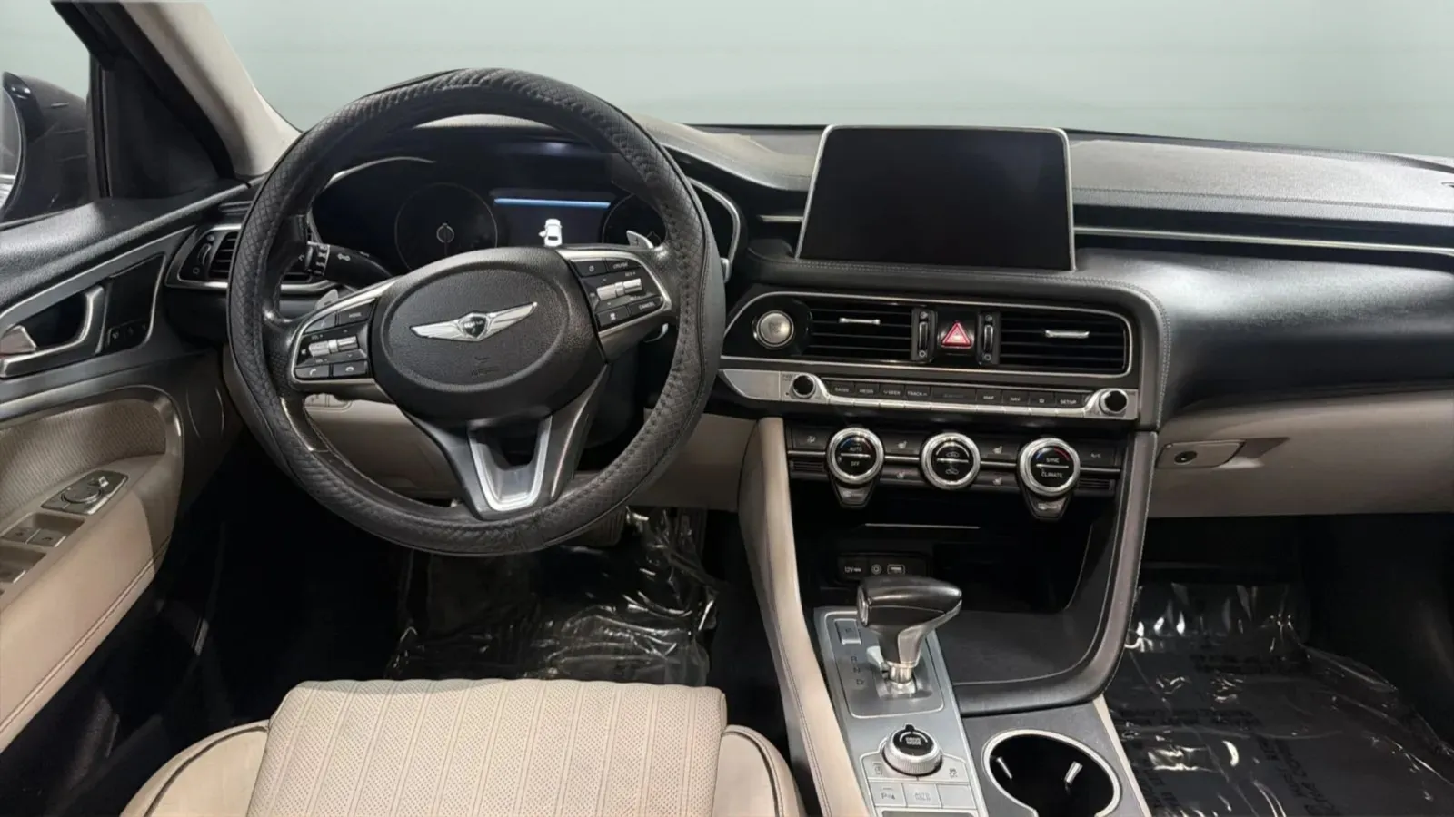 Genesis G70 photo 10