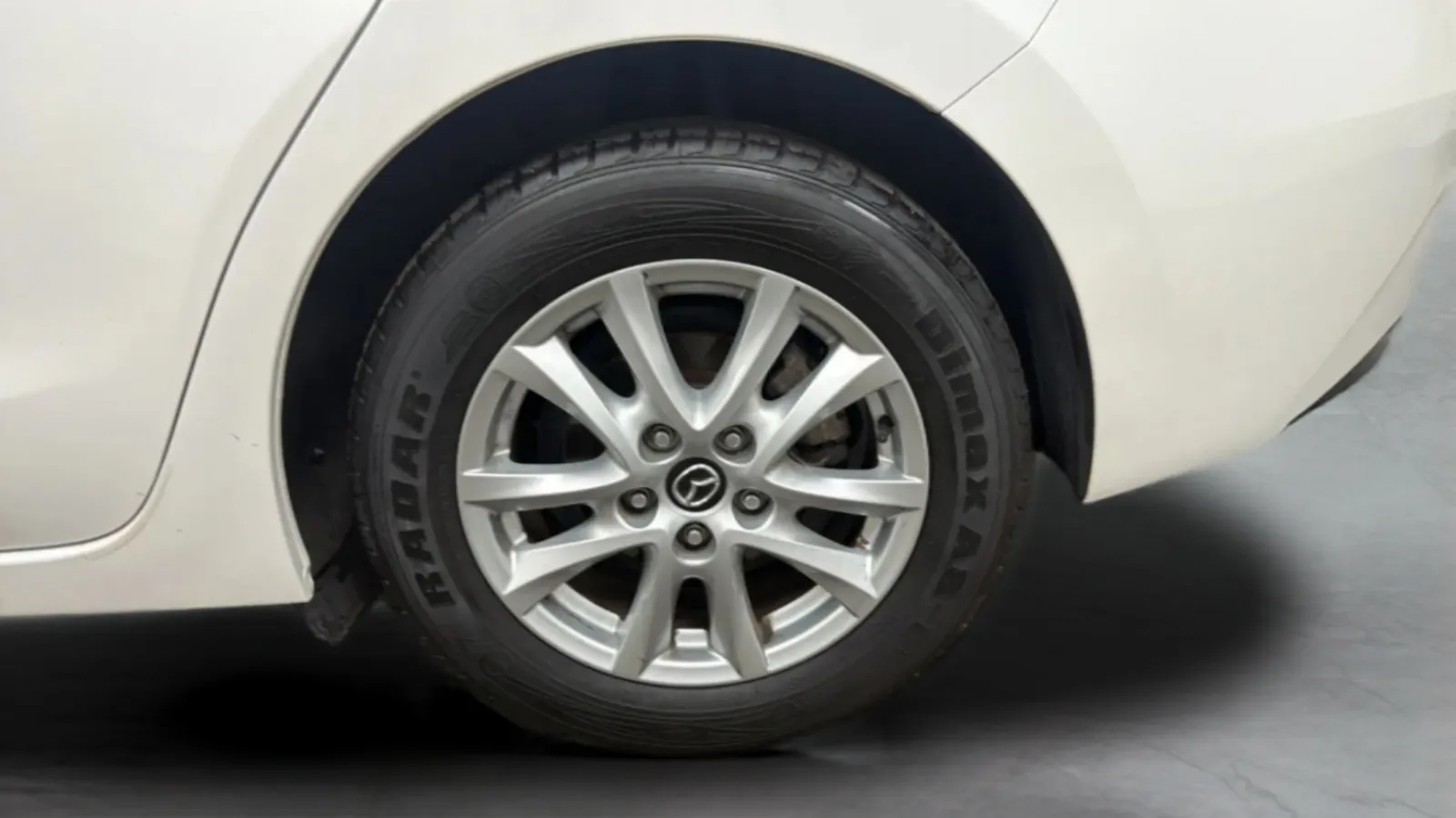 Mazda Mazda3 photo 27