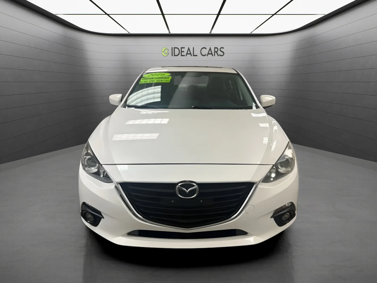 Mazda Mazda3 photo 2