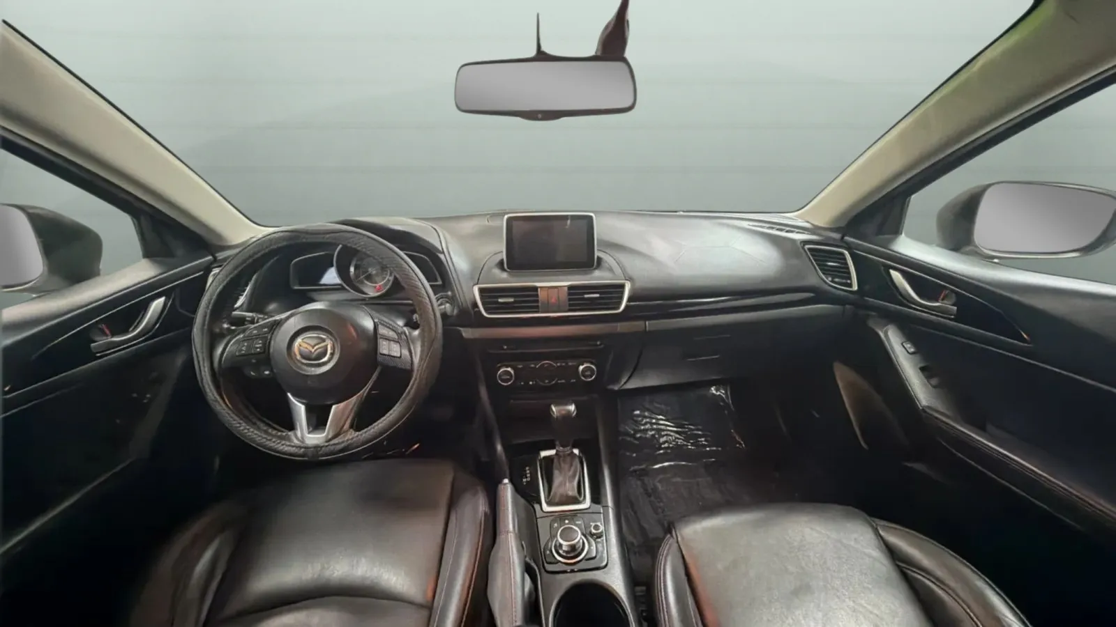 Mazda Mazda3 photo 10