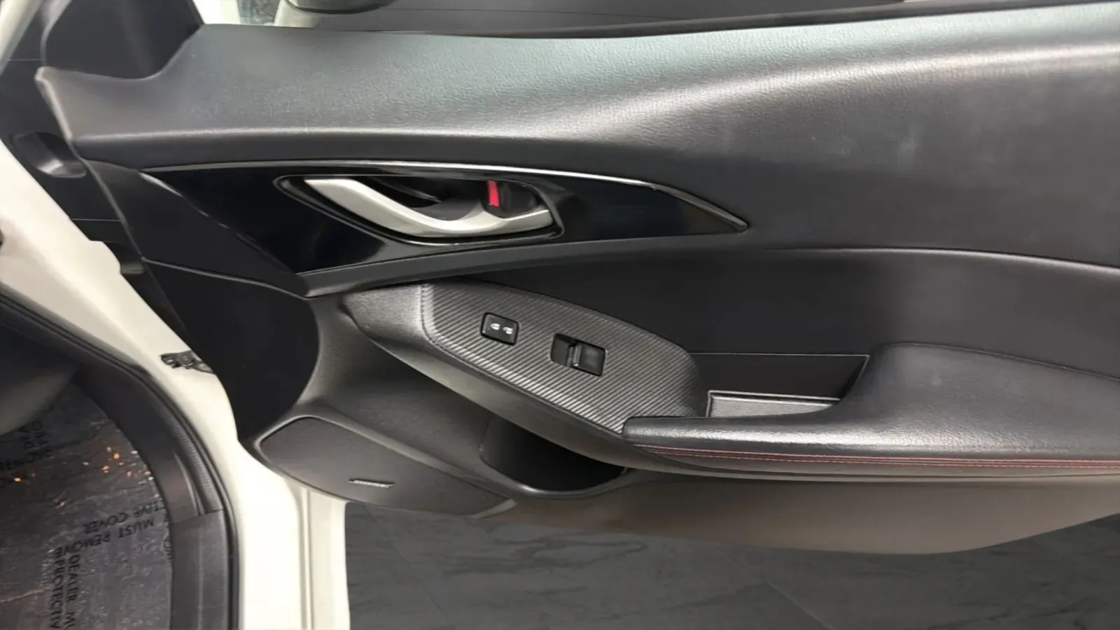 Mazda Mazda3 photo 19