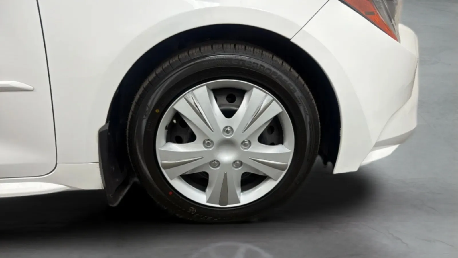 Toyota Corolla photo 24