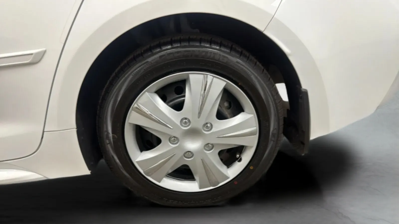 Toyota Corolla photo 26