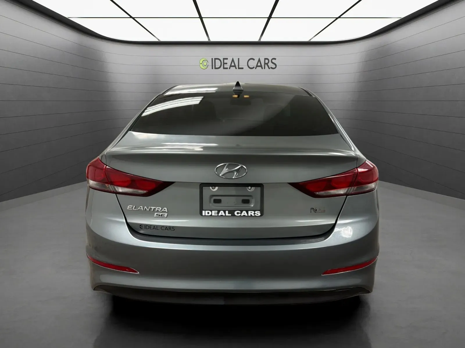 Hyundai Elantra photo 6