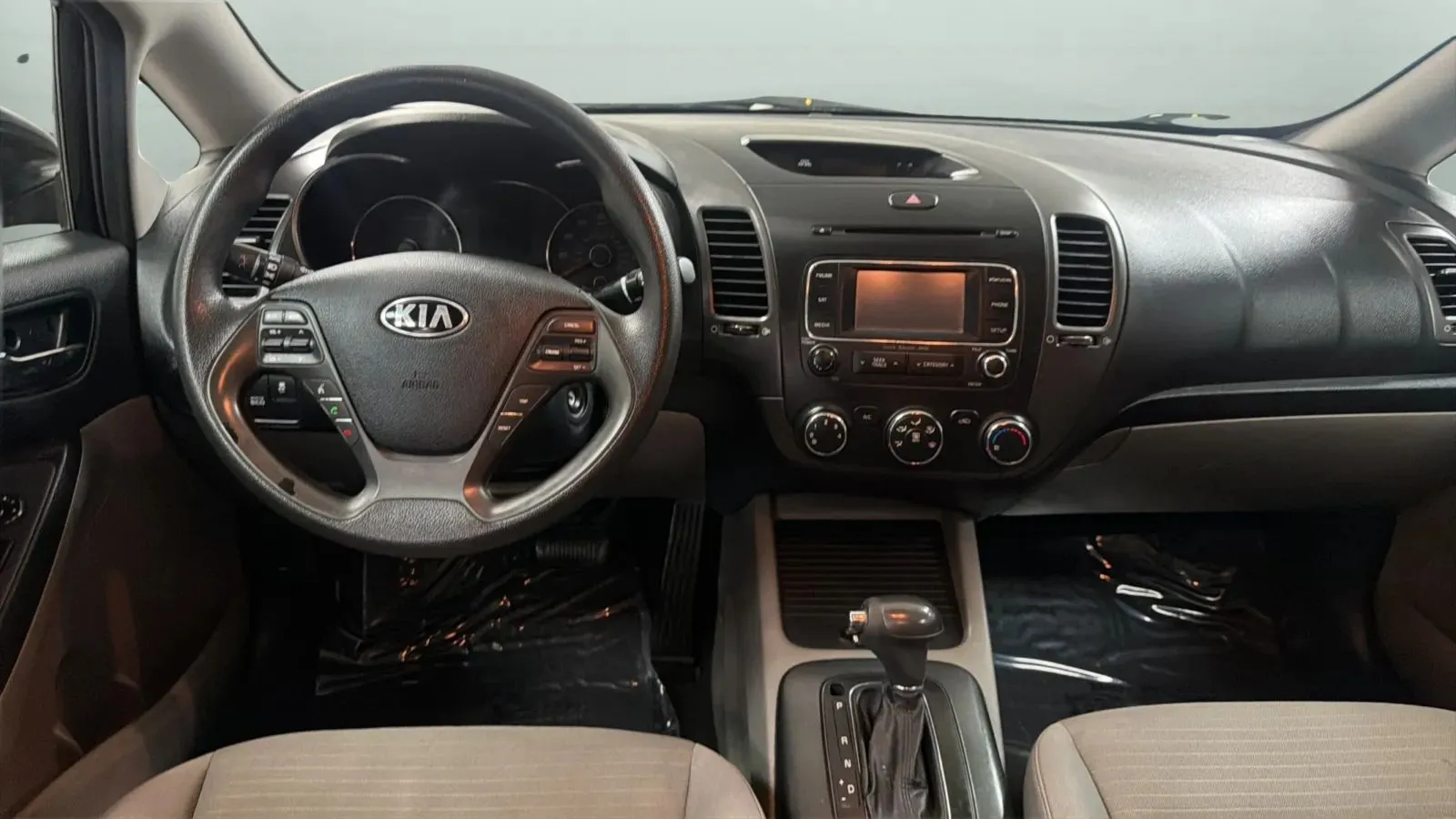 Kia Forte photo 10