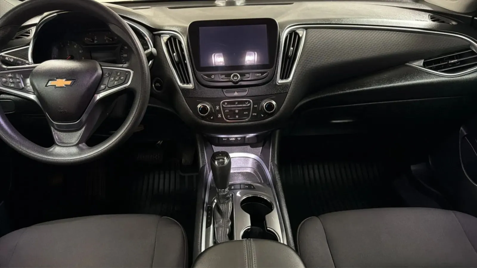 Chevrolet Malibu photo 17
