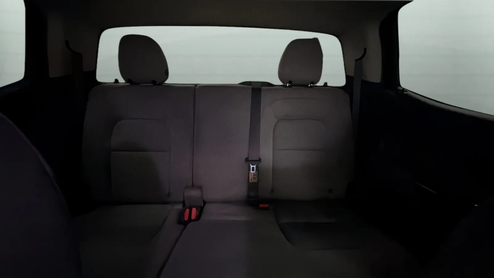 Chevrolet Colorado photo 18