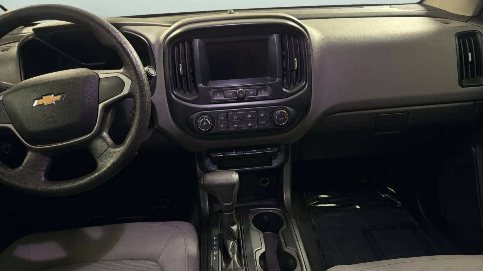 Chevrolet Colorado photo 15