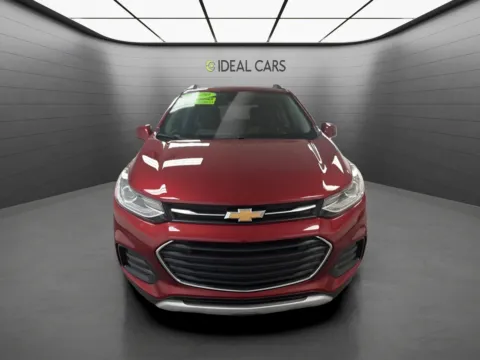 Photos of 2020 Chevrolet Trax LT for sale in Mesa, AZ at Ideal Cars - at Crismon Rd.
