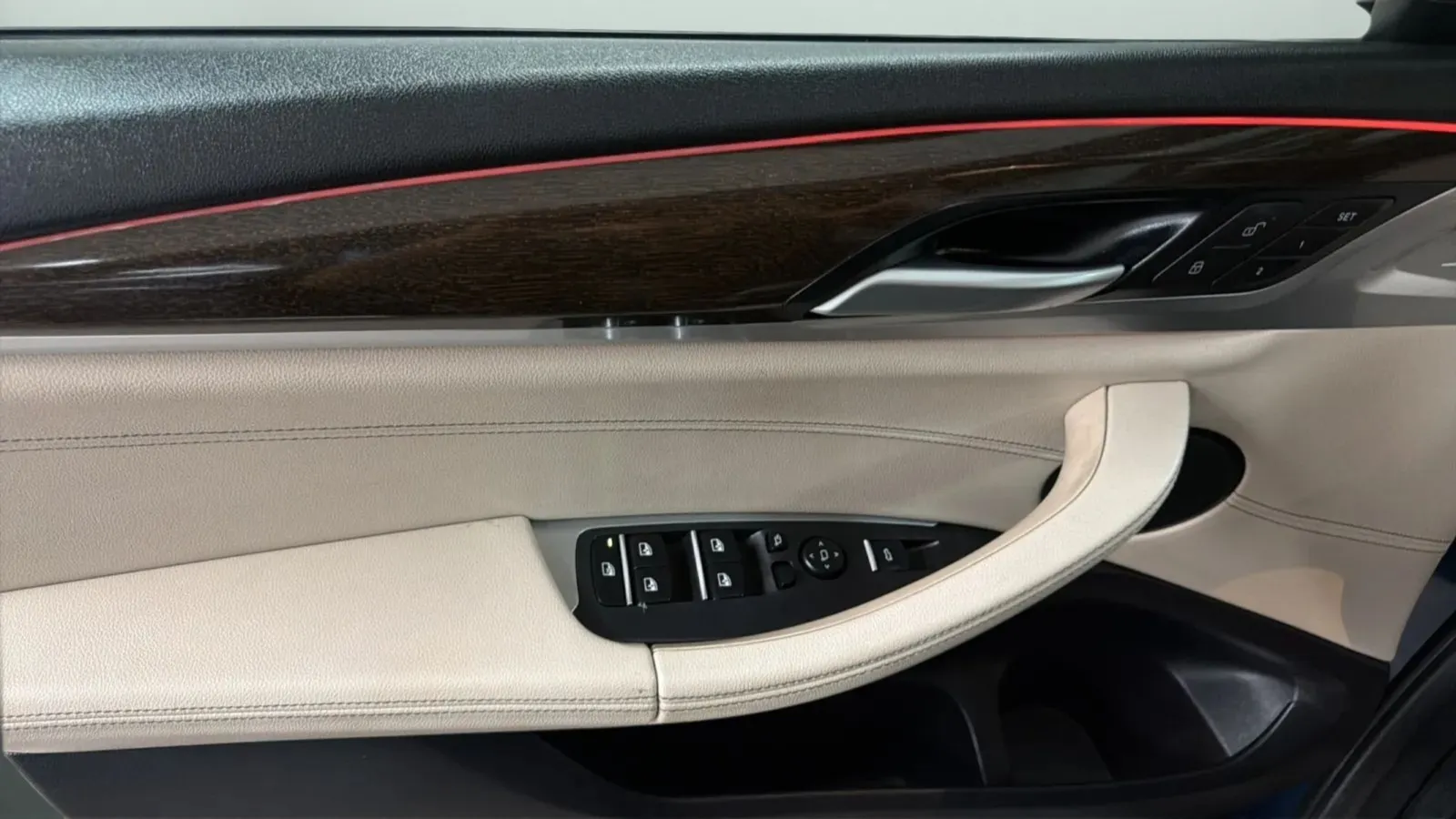 BMW X3 photo 18