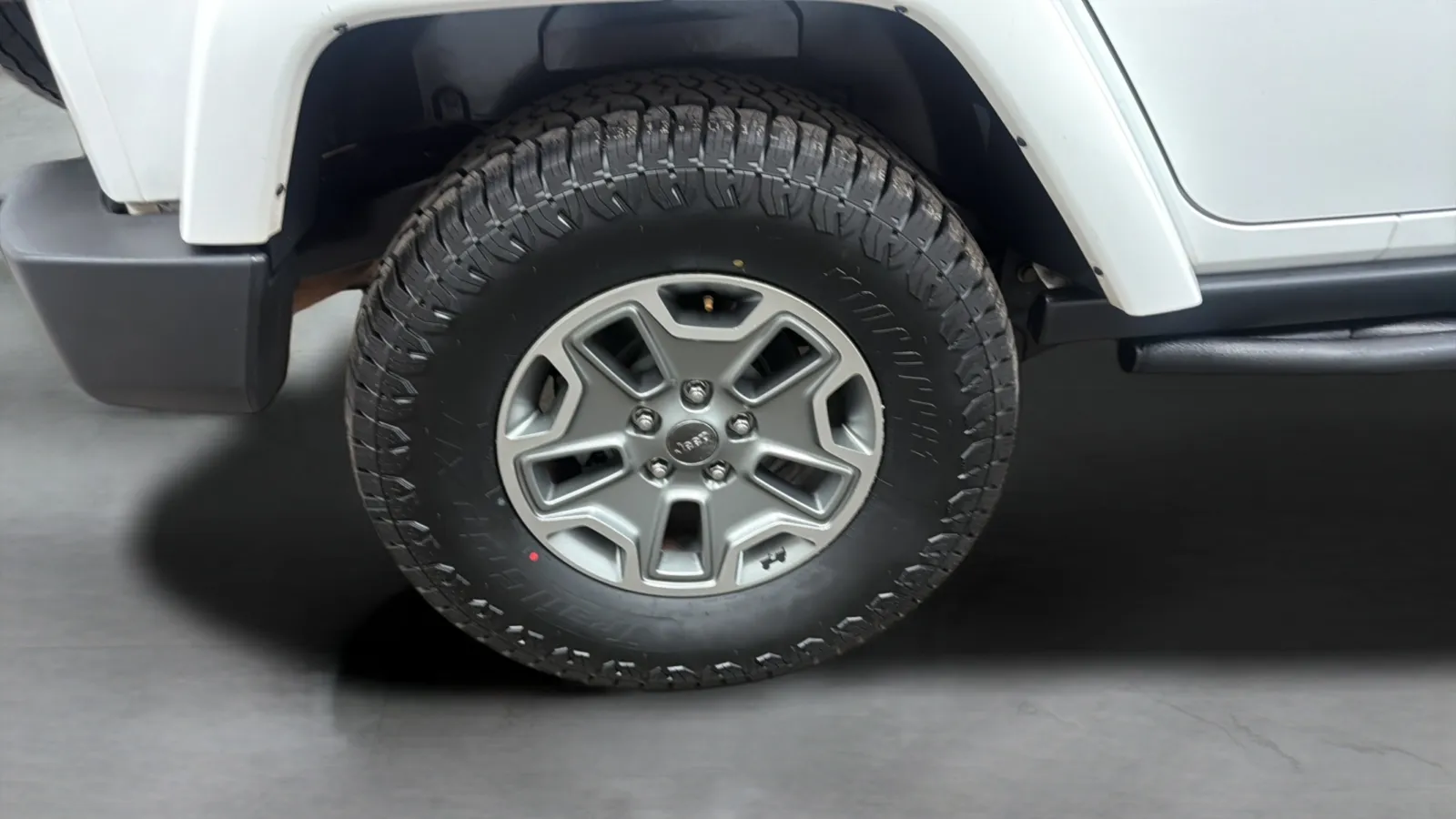 Jeep Wrangler photo 25