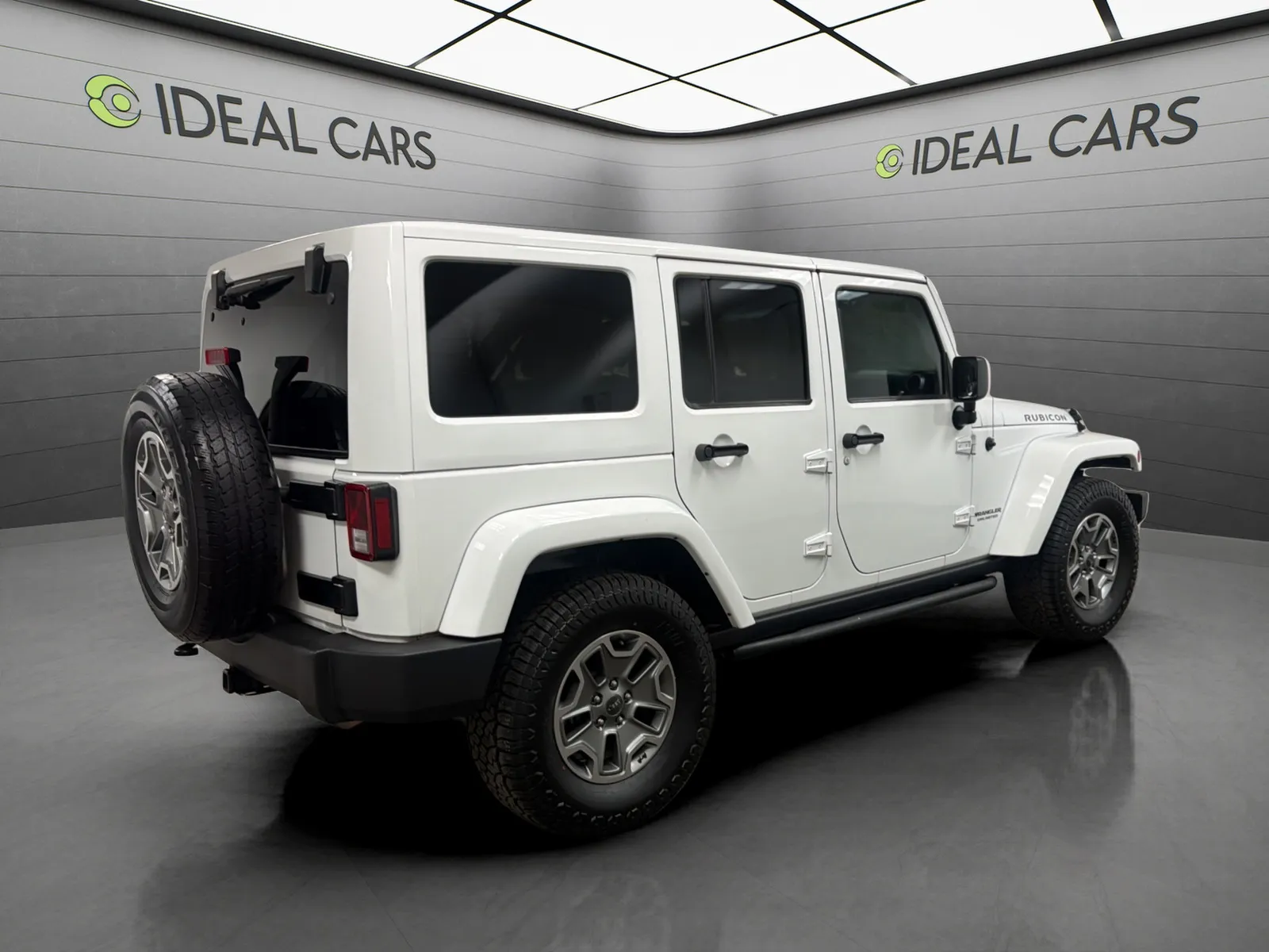 Jeep Wrangler photo 5