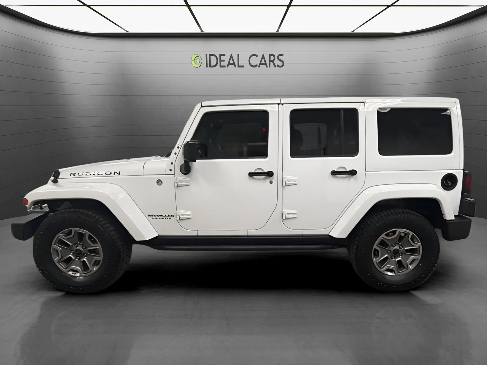 Jeep Wrangler photo 2