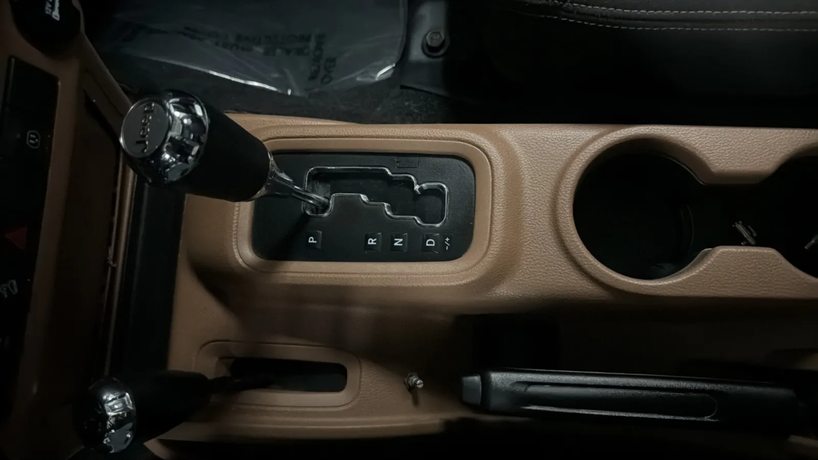 Jeep Wrangler photo 12