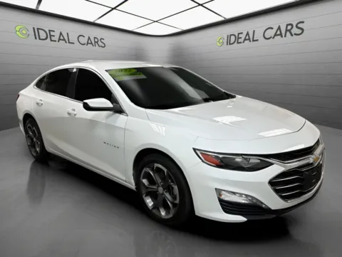 Another view of 2022 Chevrolet Malibu LT for sale in Mesa, AZ at Ideal Cars - at Crismon Rd.