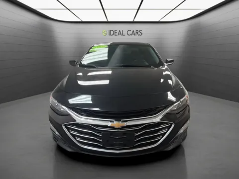 Photos of 2022 Chevrolet Malibu LT for sale in Mesa, AZ at Ideal Cars - at Crismon Rd.