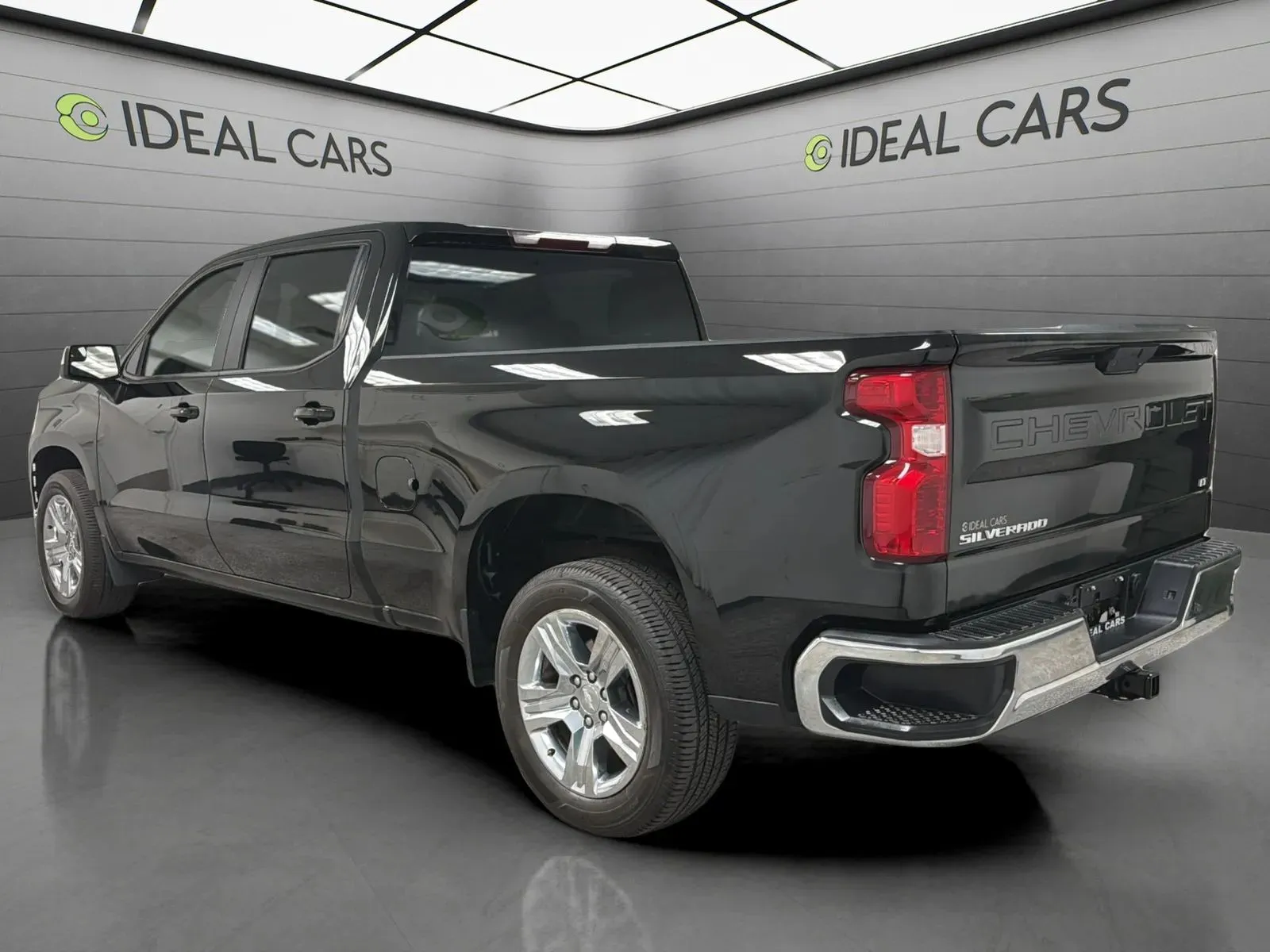 2022 Chevrolet Silverado 1500 Limited LT - Photo 7