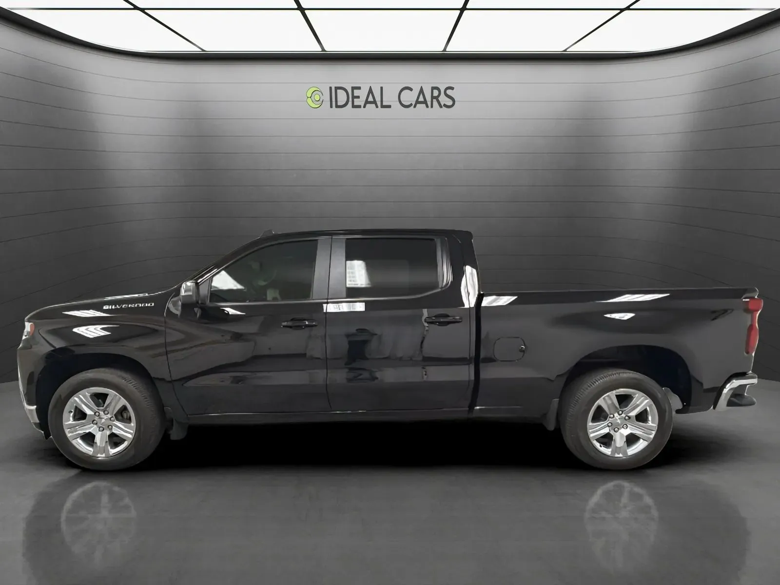 2022 Chevrolet Silverado 1500 Limited LT - Photo 8