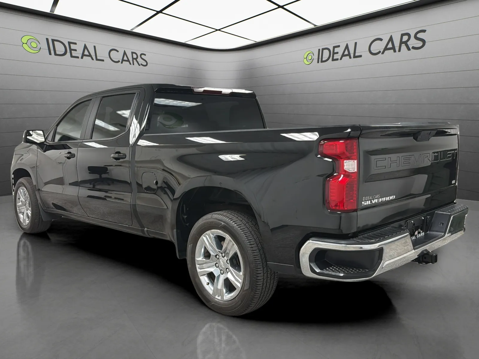 2022 Chevrolet Silverado 1500 Limited LT - Photo 7