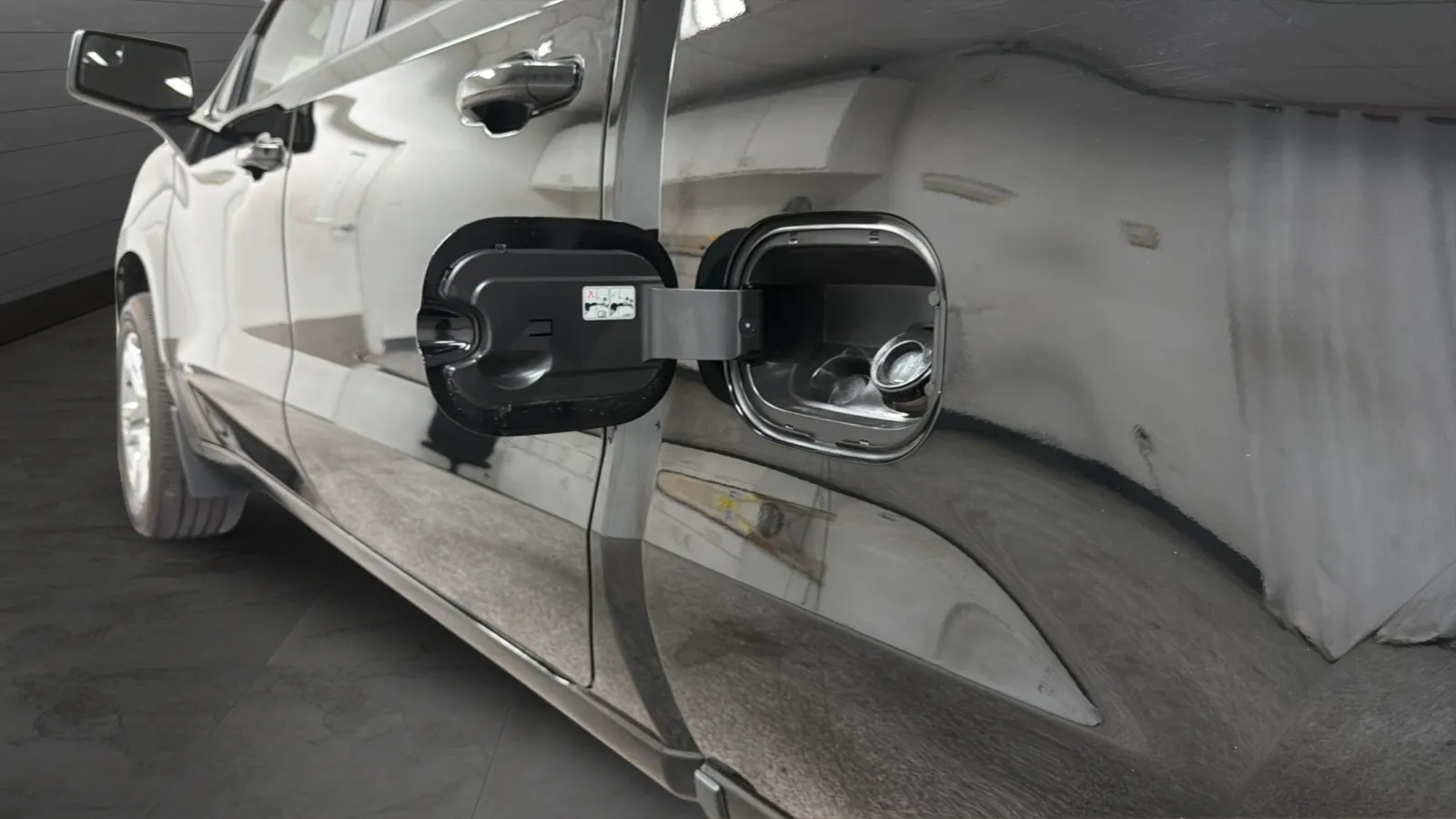 2022 Chevrolet Silverado 1500 Limited LT - Photo 25