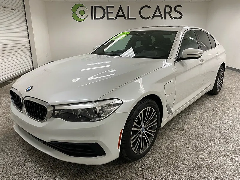 White 2019 BMW 5 Series 530e iPerformance for sale in Mesa, AZ