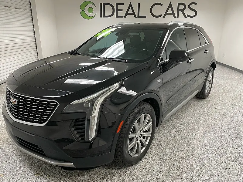 Black 2020 Cadillac XT4 FWD Premium Luxury for sale in Mesa, AZ