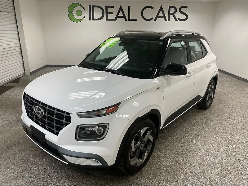 White 2023 Hyundai Venue Limited for sale in Mesa, AZ