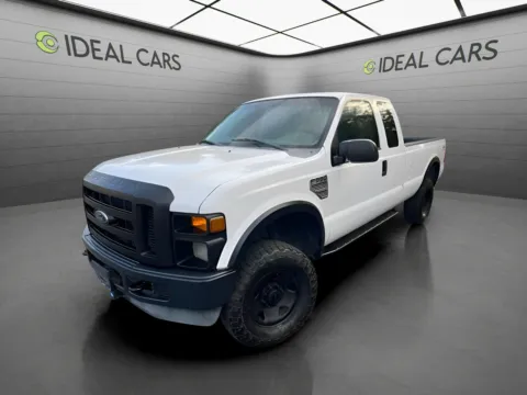 White 2008 Ford Super Duty F-350 4WD XL for sale in Mesa, AZ