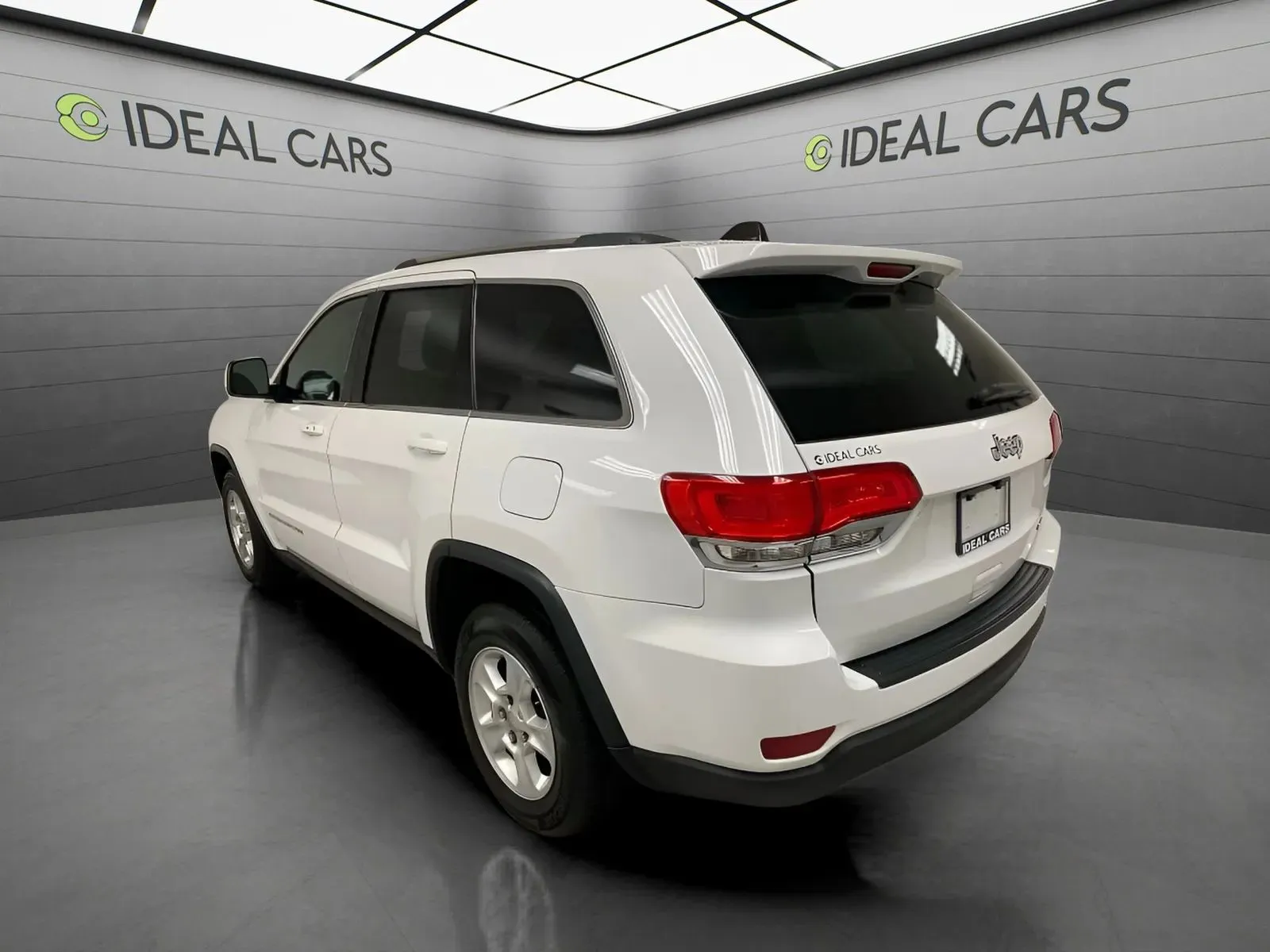 2016 Jeep Grand Cherokee Laredo E - Photo 7