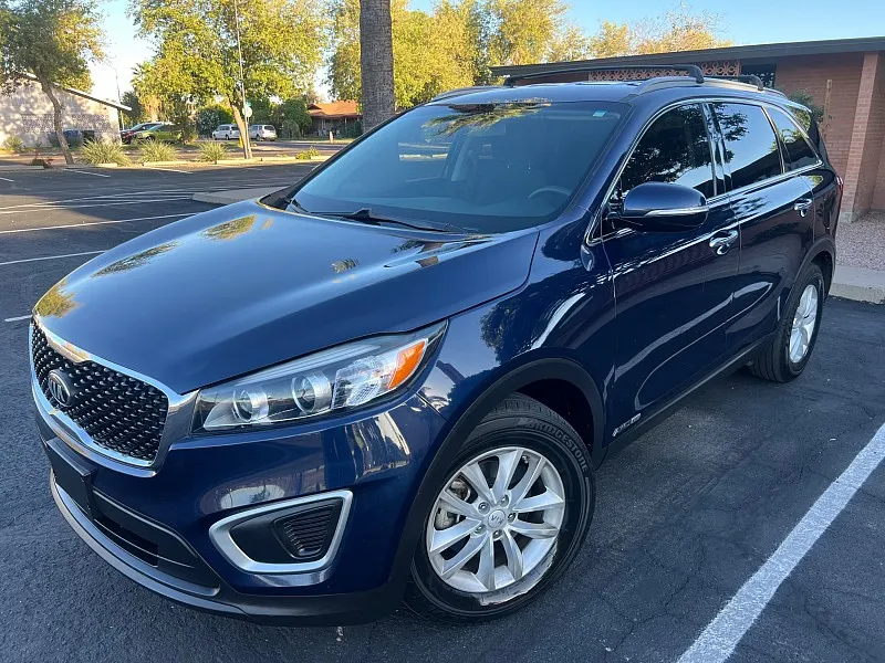 Blue 2018 Kia Sorento LX V6 for sale in Mesa, AZ